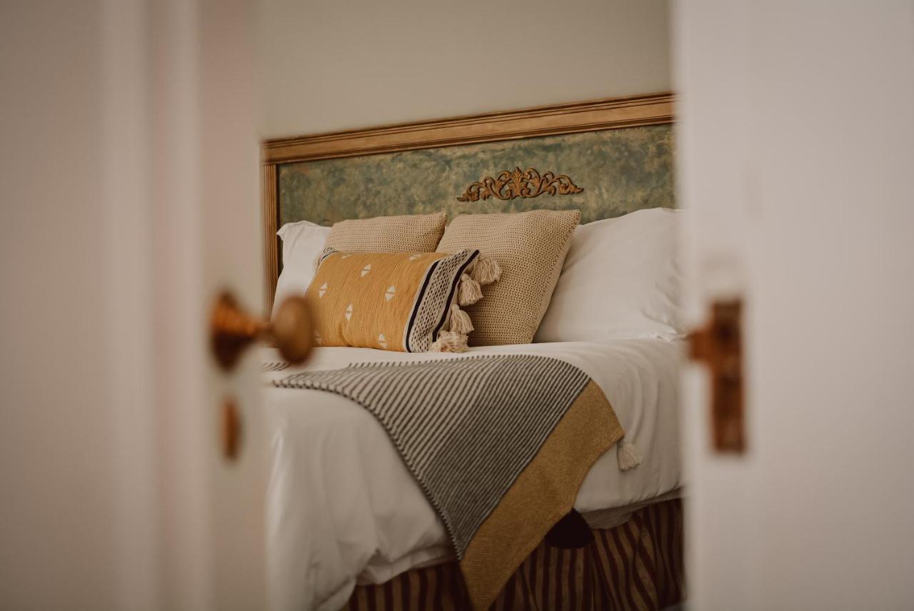 Hill Road Manor Bed & Breakfast グランド・フォールズ・ウィンザー エクステリア 写真