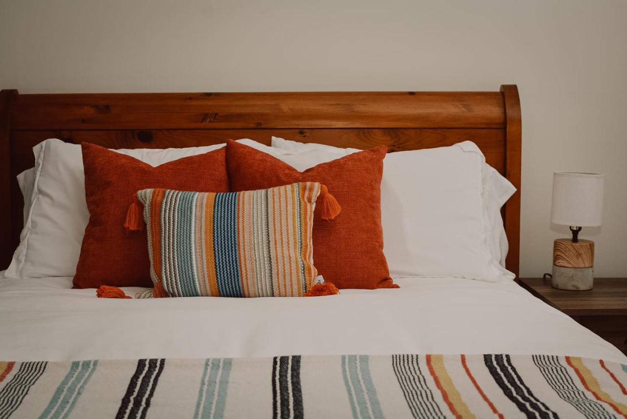 Hill Road Manor Bed & Breakfast グランド・フォールズ・ウィンザー エクステリア 写真