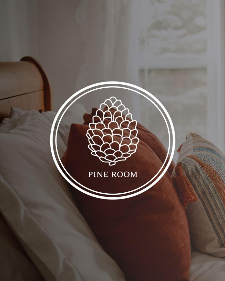 Hill Road Manor Bed & Breakfast グランド・フォールズ・ウィンザー エクステリア 写真